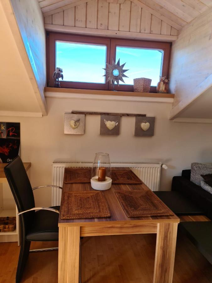 Ferienwohnung Hoamat Schmalzreich Andrea Lam Exterior foto